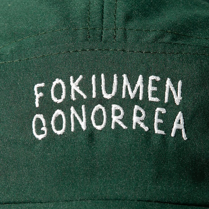 Gorra Cinco Paneles Antifluido Verde Fokiumen  Gonorrea