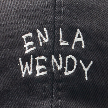 Gorra Negra En La Wendy